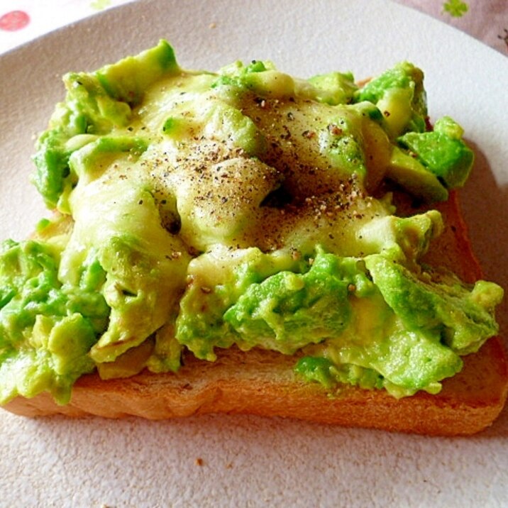 アボカドトースト レシピ 作り方 By ひろけんゆめりん 楽天レシピ